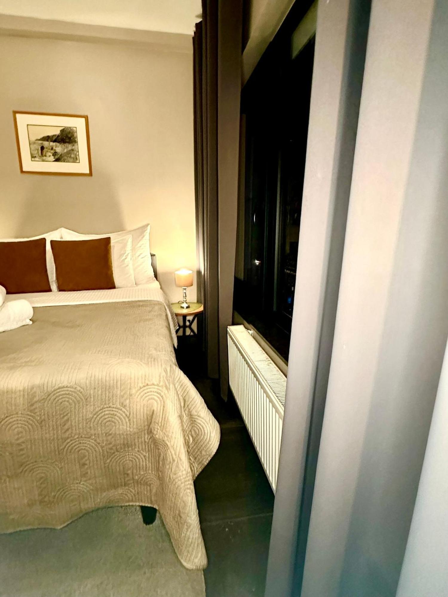 Luxury Suites Diamond By Rikas Hotels Антверпен Екстериор снимка